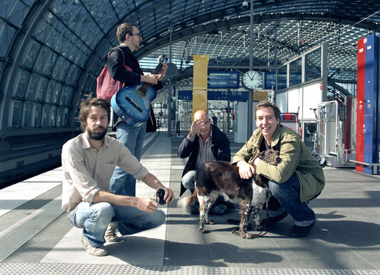 Olli, der Hund und ein Geheimtipp aus Uruguay - Bericht: Olli Schulz und der Hund Marie live im Schneckenhof Mannheim 